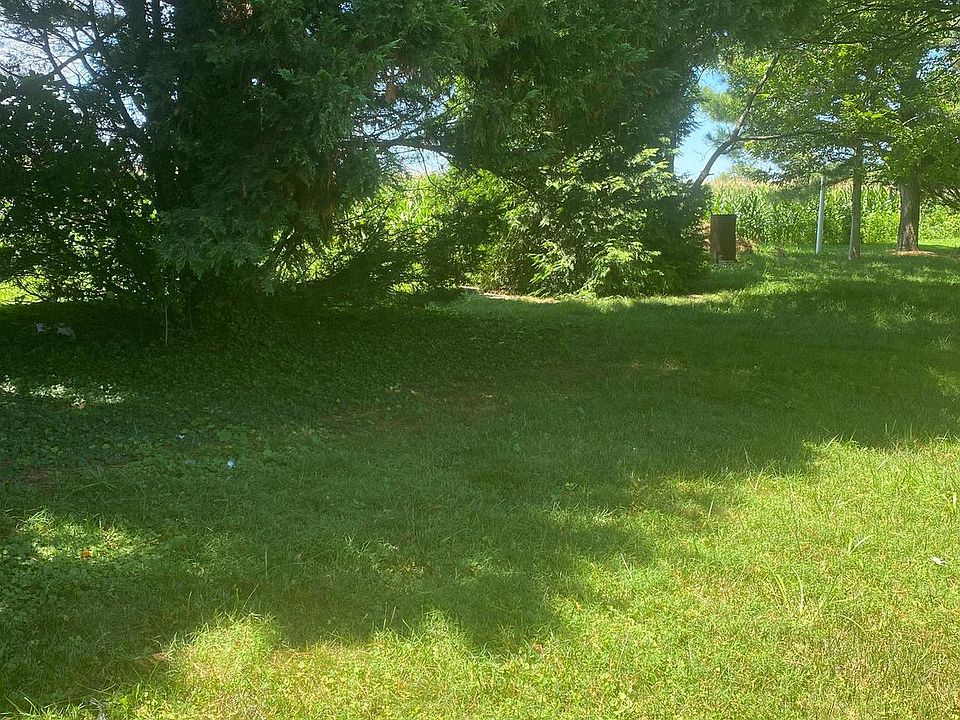2nd image of 8730 Swann Haven Rd