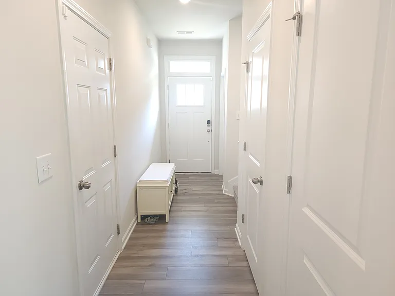 440 Bee Cove Way — Photo 2