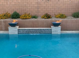 7545 Old Compton St, Las Vegas, NV 89166