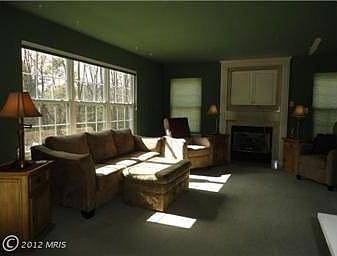 4th image of 742 Berrymans Ln