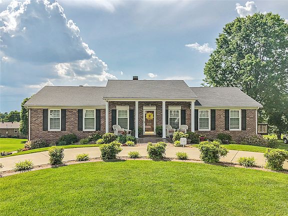 2nd image of 216 Plantation Ln