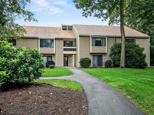 5 Thayer Pond Dr #3, Oxford, MA 01540