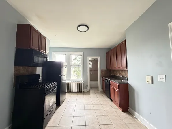 96 Seaview Ave, Jersey City, NJ