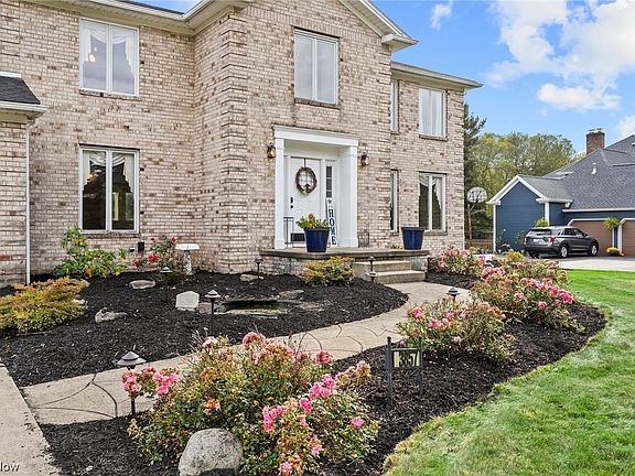 2nd image of 3857 Tyler Dr