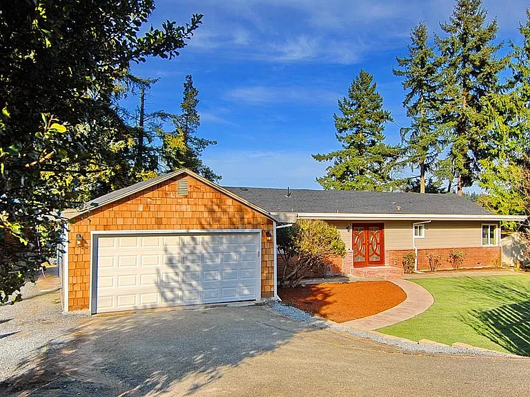 7327 Lake Ballinger Way — Photo 1
