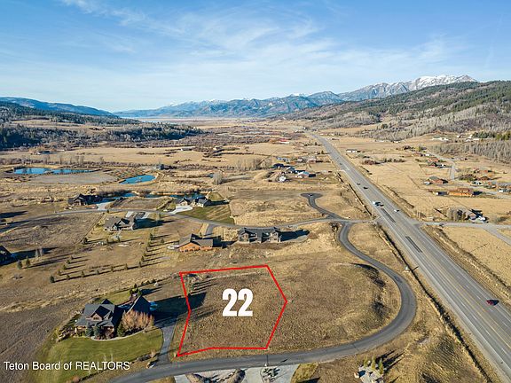 2nd image of LOT 22 River Trail Cir