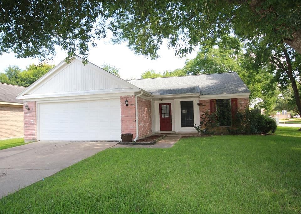 1st image of 21402 Park Bishop Dr