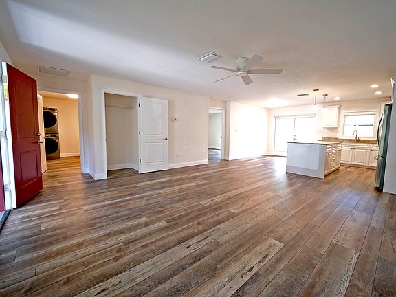 5th image of 1536 Palmetto St