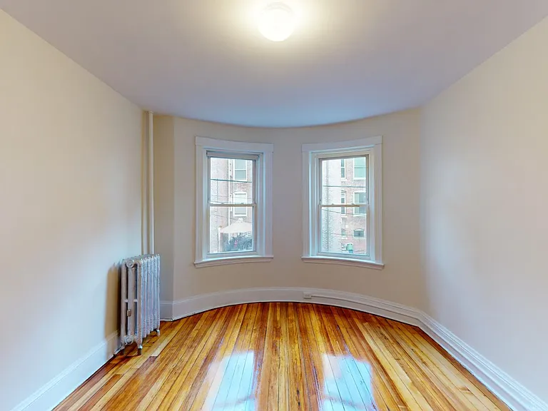 Kelton Street Apartments — Photo 103