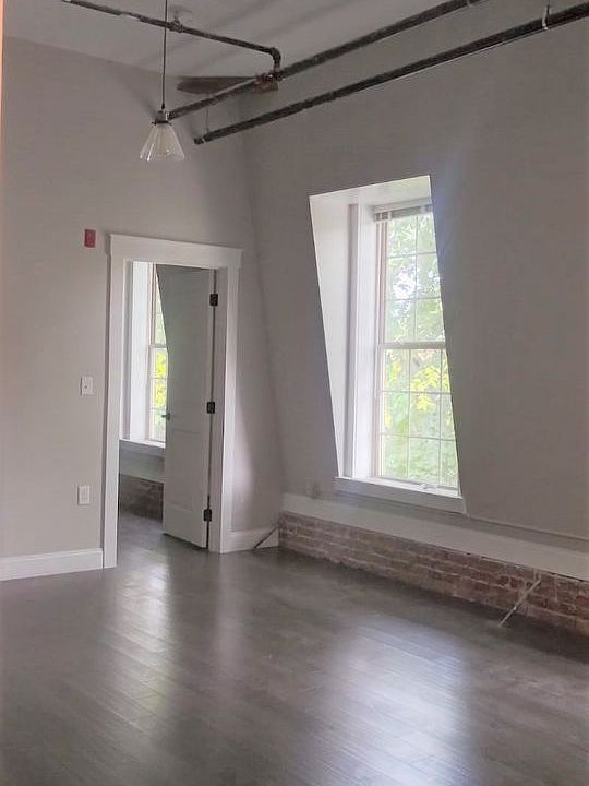 Toy Factory Apartment Rentals Leominster, MA Zillow