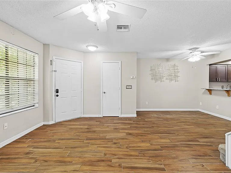 2941 Lowell Ct — Photo 15