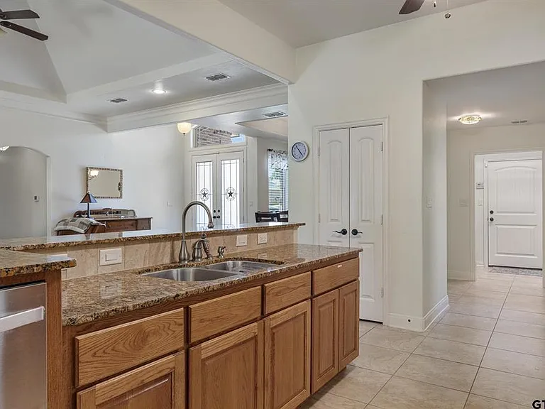 19503 Sara Ln — Photo 14