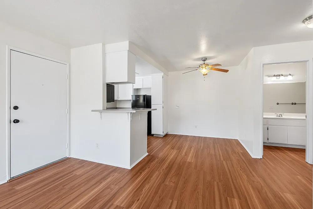 1 bed, 651 sqft, $2,100 — Photo 4