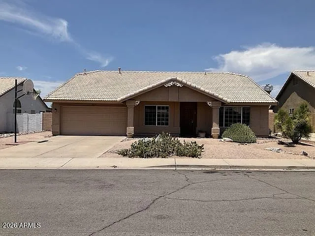 6620 E Melrose St — Photo 1
