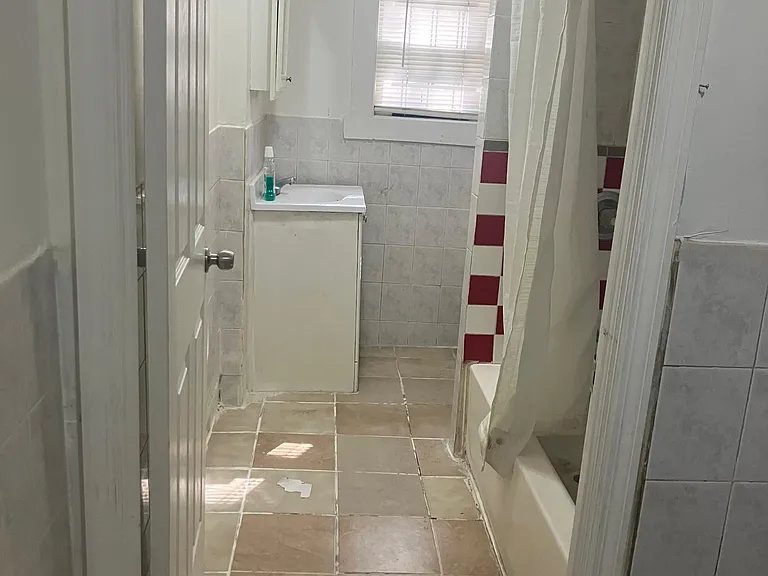 106 Storms Ave #1 — Photo 10