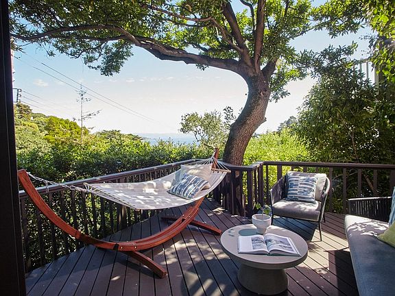 5th image of 75 Crescent Avenue