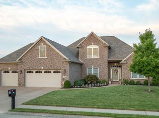 2906 Hannah Ct, Newburgh, IN 47630