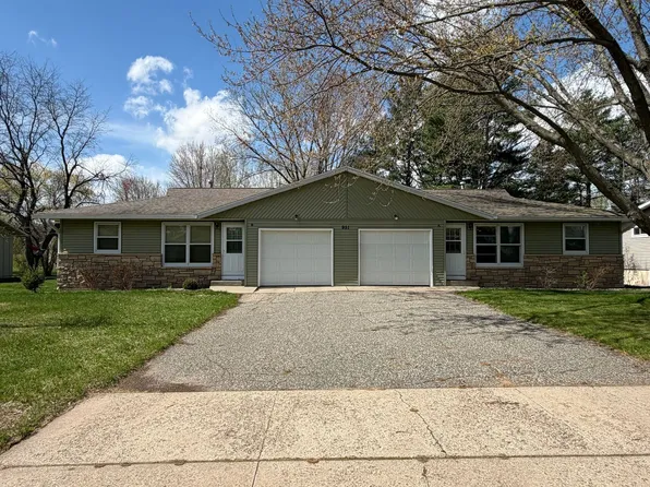 951 Brentwood Dr #B, Pt Edwards, WI 54469