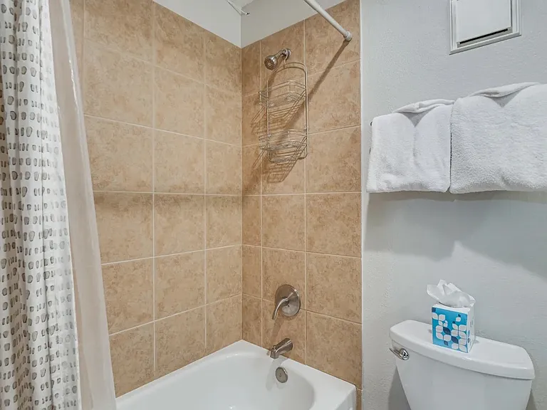 15 Granite St — Photo 24