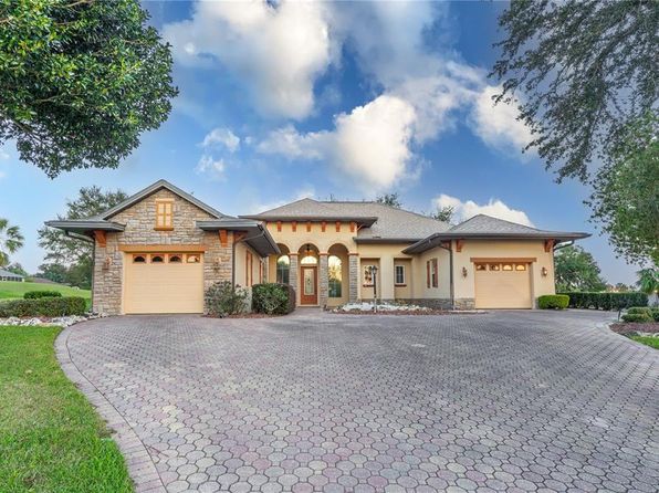 38748 Lakeview Walk, Lady Lake, FL 32159