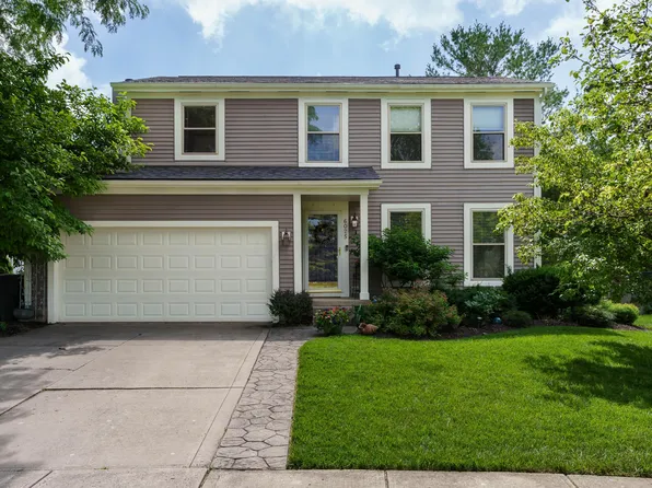 6025 Carmell Dr, Columbus, OH 43228