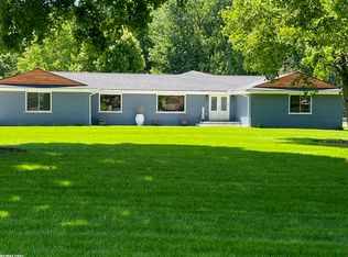 16424 Millar Rd, Clinton Township, MI 48036