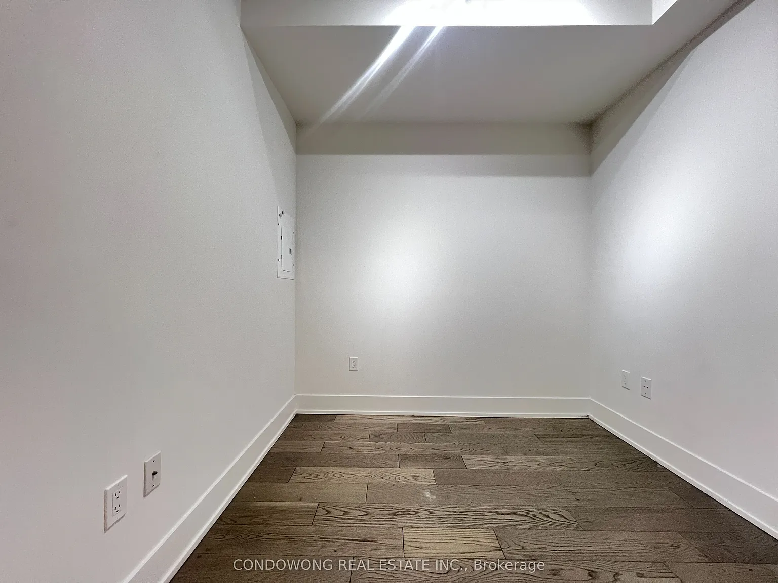 3 bed, $5,000 — Photo 4