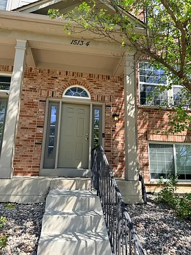 1513 Bristol Ln #4 Photo 1