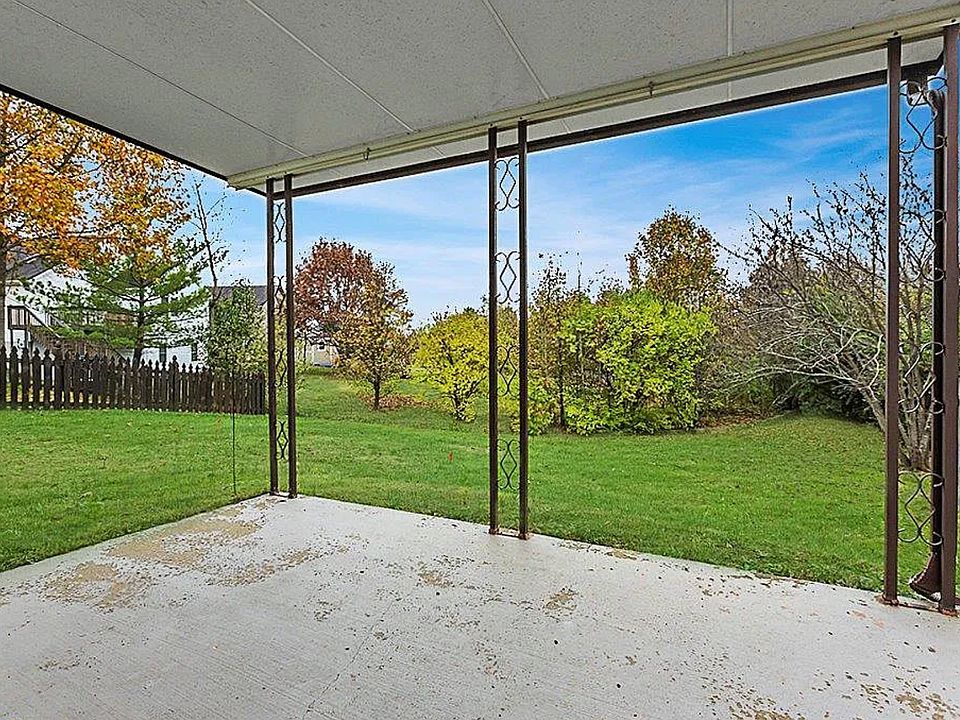 2nd image of 3184 Stonecase Dr