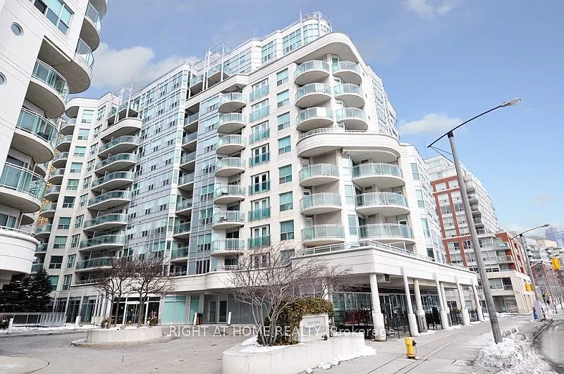 600 Queens Quay W #219