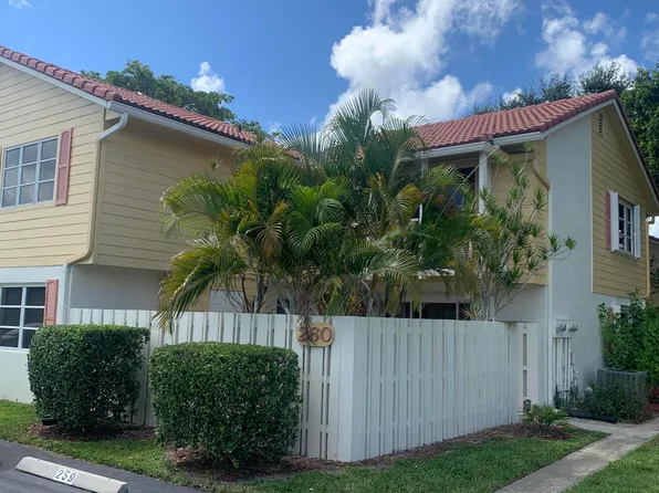 260 Seabreeze Cir, Jupiter, FL 33477