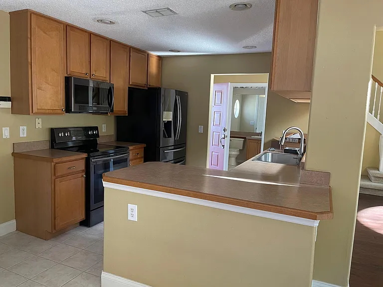 1746 Mandavilla Dr — Photo 4