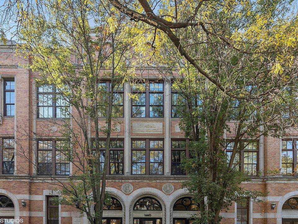 1st image of 1660 N Hudson Ave APT 2O