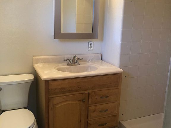 3rd image of 3487 Bayou Dr