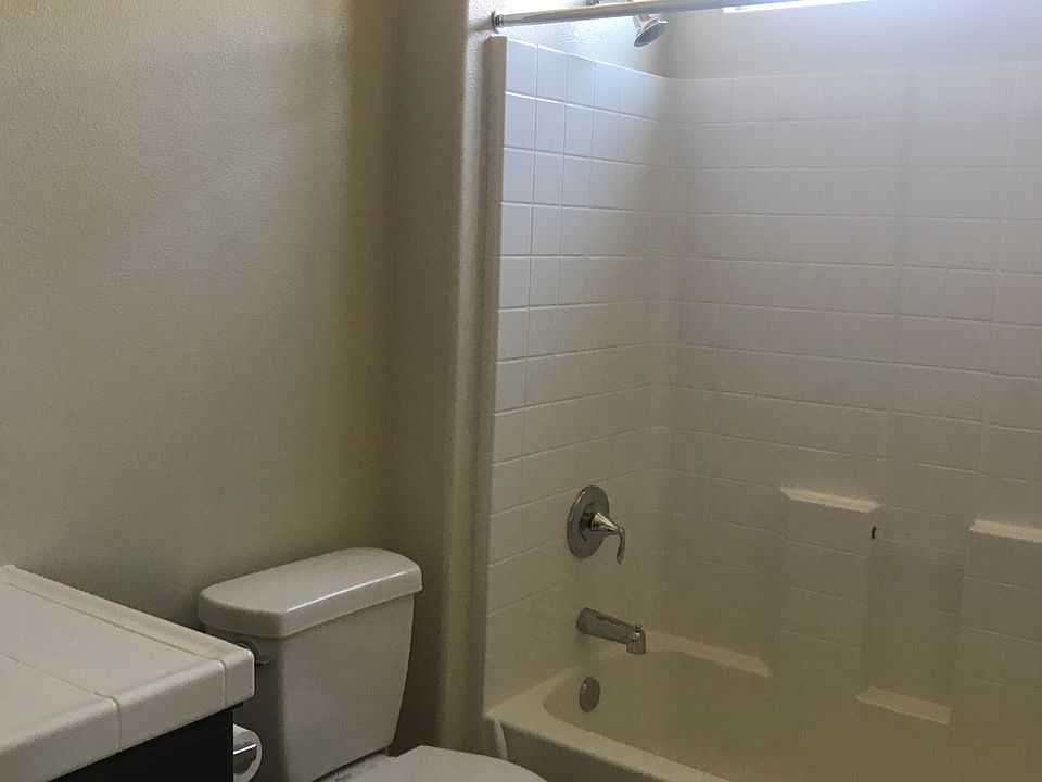 1st image of 1110 N Linda Vista Ct