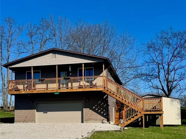 2571 Wallace Rd, Parkersburg, WV 26104