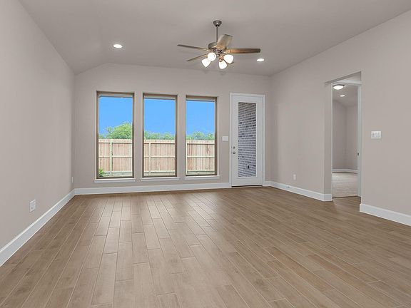 5th image of 19215 Satsuma Ridge Dr