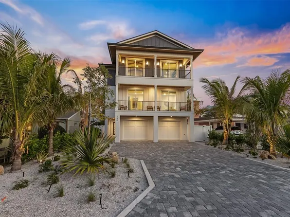 150 Grant Dr, Sarasota, FL 34236