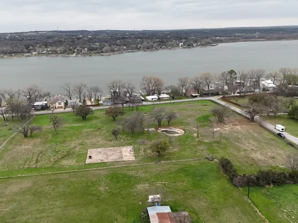 13 Arrow Point Dr, Weatherford, TX 76087