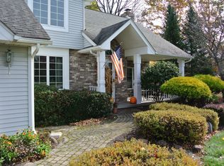 66 Deertrack Ln, Brockport, NY 14420