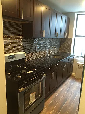 Rented by Bruma Realty LLC | media 8