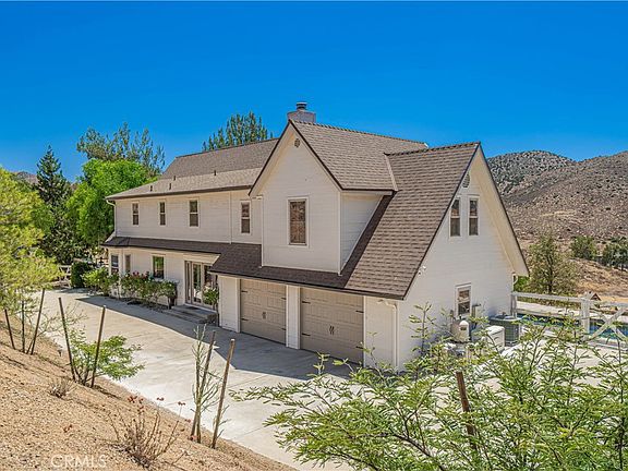 4th image of 9210 Yucca Hills Rd