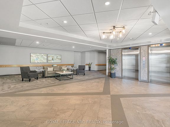 5th image of 105 Vansickle Rd S #107