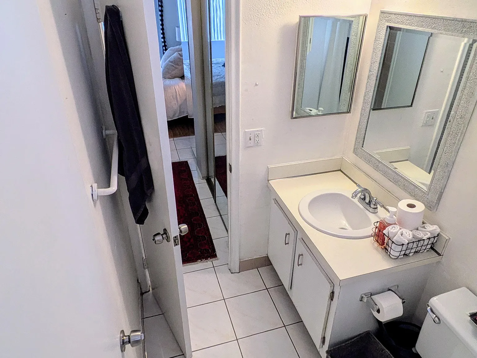 1 bed, 721 sqft, $1,700 — Photo 2