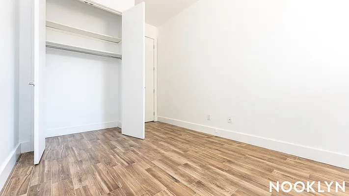 Rented by Nooklyn NYC LLC | media 32