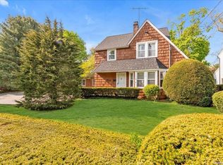 20 Valley Ave, Locust Valley, NY