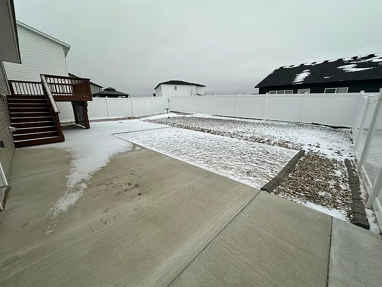 2513 Ivory St — Photo 29