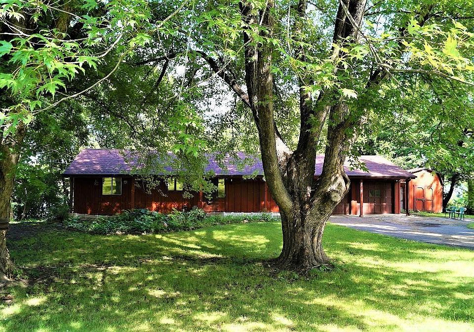 1st image of 9345 Pierson Lake Dr