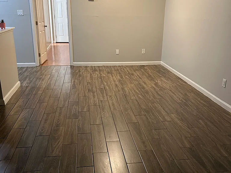 627 Karesh Ave #3 — Photo 8