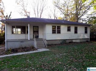 1110 Rainbow Cir, Anniston, AL 36207